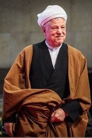 صوره نادره لتابوت آیه الله هاشمی رفسنجانی داخل سیاره الإسعاف بعد وفاته… رحمات الله علیه