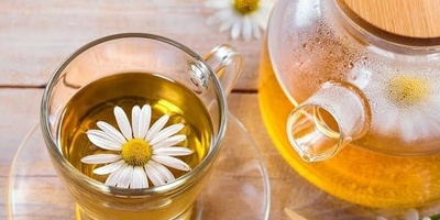 کیفیه تحضیر شای البابونج: دلیل شامل لمشروب عشبی یساعد على الاسترخاء