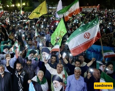 الشعب الإیرانی یطالب بأشد العقوبات للخونه