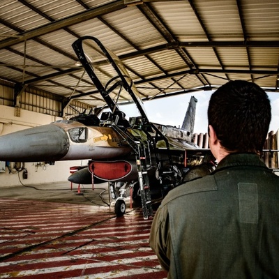 کیف حوّل الطیارون الإیرانیون السماء ضد إسرائیل فی مواجهه عسکریه دامت 12 یوماً