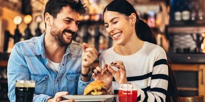 هل یؤدی الزواج إلى زیاده الوزن والسمنه؟ | کیف یحافظ المتزوجون على وزن صحی؟