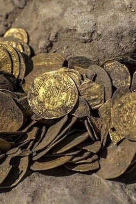 خریطه الکنز التی یحملها خمسه رجال من مازندران [+صور]