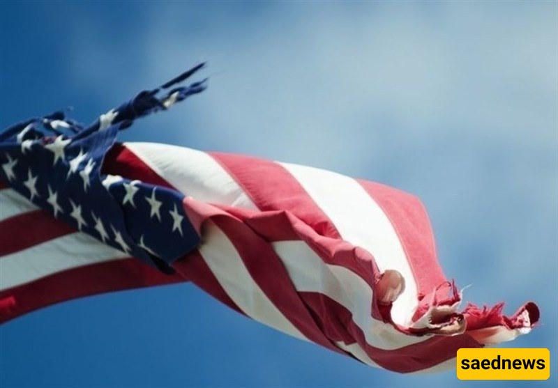 ارتفاع عدد الأمریکیین الذین یرفضون إداره ترامب للحکومه، وفق استطلاع AP-NORC