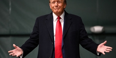 ترامب: سنبیع طائرات F‑35 للسعودیه… وربما نهاجم المکسیک وکولومبیا أیضًا