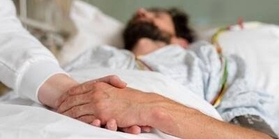 کیف تخرج الروح من الجسد فی لحظه الموت؟