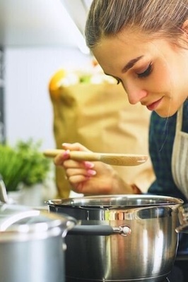 15 خدعه ذکیه لتصحیح الطعام المالح جدًا