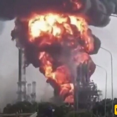 النیران تشتعل فی وحده ترقیه النفط "بترو سیدینو" فی فنزویلا