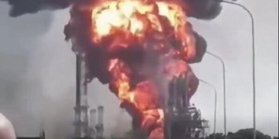 النیران تشتعل فی وحده ترقیه النفط "بترو سیدینو" فی فنزویلا