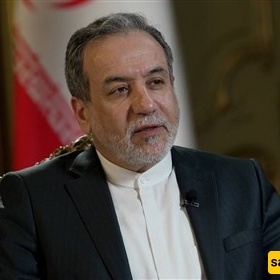 عراقجی: إیران تقف صفًّا واحدًا مع جمیع المسلمین
