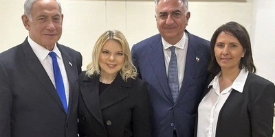 رضا بهلوی: "کل ما أملک فی أمریکا، لماذا یجب أن أعود إلى إیران؟" / جلالته یعمل عن بُعد، شاه إنستغرام!!!