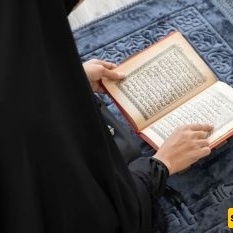 العنوان: الفضائل العظیمه لتلاوه سوره العادیات: البرکات والأسرار الخفیه فی آیاتها
