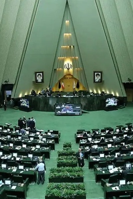 القوات المسلحه الإیرانیه فی أعلى درجات التأهب: استعداد لتقدیم "رد مؤلم" على أی عدوان