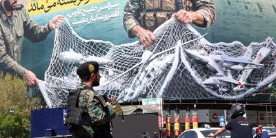 خطأ دونالد ترامب أغرق العالم بأسره فی رکود اقتصادی لا یُصدق