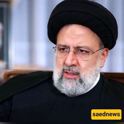 لنُعید صفحات التاریخ: وجه الحزن یظهر على فتاه إبراهیم رئیسی بجانب جدها على المنصه فی حفل بمسقط رأس والدها + صور