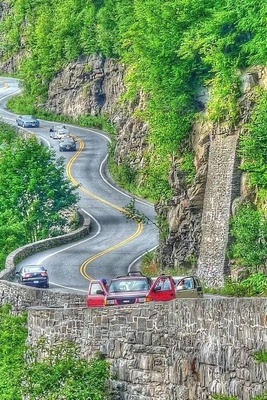 رحله مذهله على أجمل طریق فی أمریکا: هوکز نیست، نیویورک — توأم طریق چالوس عبر المحیط! + صور