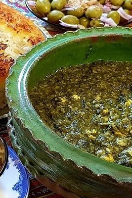 کیفیه تحضیر جیجاوش تاره: طبق أعشاب إیرانی شمالی لذیذ