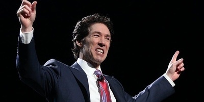 استمع لهذا المقطع التحفیزی لجویل أوستین بصوتک فقط — سیشکل یومک! تعلم أن أی فشل أو حکم لا یمکن أن یقلل من قیمتک الحقیقیه!