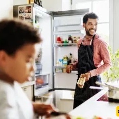ما الفرق بین ثلاجه بسعه 30 قدمًا مکعبًا وثلاجه بسعه 34 قدمًا مکعبًا؟