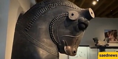 تمثال "رأس الثور" فی برسیبولیس معروض فی متحف جامعه شیکاغو: أحد أروع رموز العماره والفن الأخمینی + فیدیو