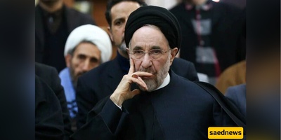 سید محمد خاتمی یظهر إلى جانب شقیق المرشد الأعلى فی مجلس عزاء بطهران + صوره
