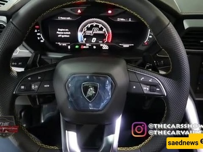 داخل لامبورغینی أوروس الفاخره للغایه: من زر تشغیل الطائره المقاتله إلى أوضاع القیاده الخاصه وعادم أکرابوفیتش 😎😍