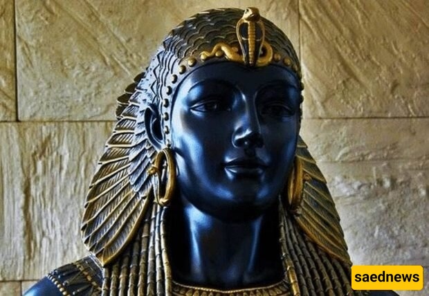 اکتشاف قبر أجمل وأقوى ملکه فی مصر: العثور على کنز کلیوباترا الضخم + صور