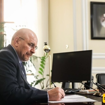 قالیباف یقدّم التهانی بعید المیلاد لقاده المسیحیین