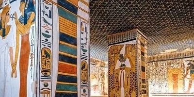 فیدیو مذهل لتصامیم فنیه فی قبر الملکه نفرتاری: العصر الذهبی للفن فی مصر القدیمه