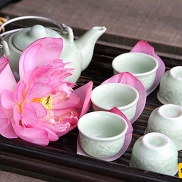 6 شای أعشاب ربیعیه لتعزیز طاقتک