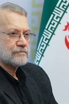 🚀 لاریجانی یسخر من محاولات الغرب لتحدید مدى صواریخ إیران: "مطالبه عقیمه"