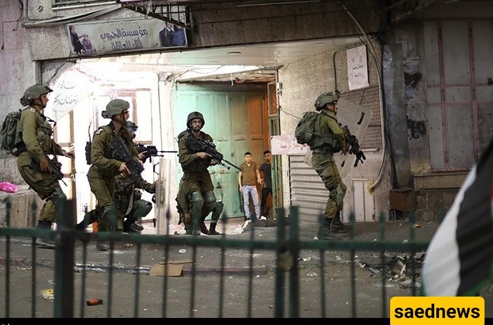 اعتقالات واسعه فی عناتا شرق القدس ویحول أحد المنازل لمرکز تحقیق میدانی