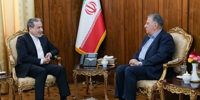 أراقشی یبرز جهود وزاره الخارجیه لتسهیل الأعمال الخارجیه لإیران