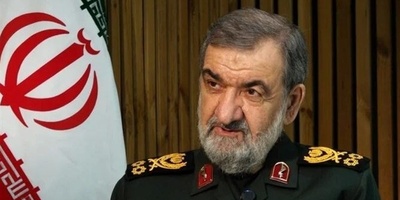 رئیس المجلس الأعلى للأمن القومی الإیرانی: الولایات المتحده خسرت الحرب العسکریه وقد تواجه هزیمه اقتصادیه أیضًا