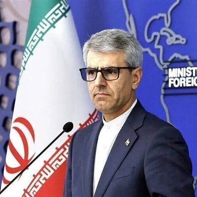 إیران تؤید اتفاق السلام بین أرمینیا وأذربیجان وتحذر من القوات الأجنبیه