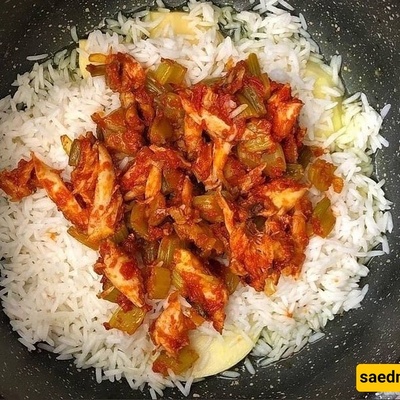 کیف تحضّر أرز الکرفس مع الدجاج المبشور!