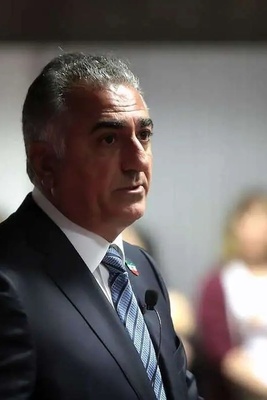 Figaro’s Detailed Report on Israel’s Lavish Spending for Reza, Farah’s Son, on Social Media