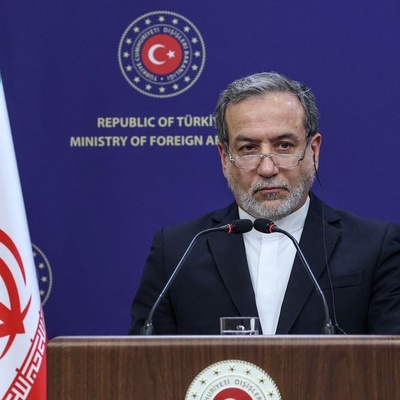 عراقجی: الاجتماع المقبل لوزراء منظمه التعاون الإسلامی یجب أن یرسّخ العزم الجماعی للدول الإسلامیه لکبح جماح طموحات نتنیاهو وعصابته التی لا تشبع