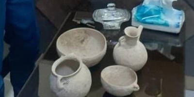 تم اکتشاف قطعه أثریه قدیمه تُقدَّر قیمتها بنحو 20 ملیار تومان فی محافظه جیلان، ویعود تاریخها إلى الألفیه الأولى قبل المیلاد.