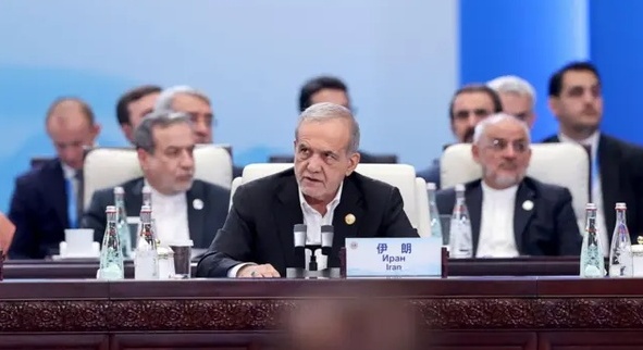 إنجازات المشارکه فی قمه شنغهای على لسان الرئیس الإیرانی الدکتور پزشکیان