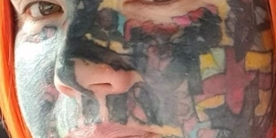 شکاوى غیر مألوفه لامرأه تحمل 800 وشم