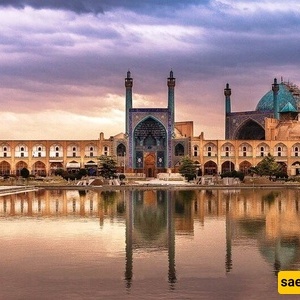 صوره تاریخیه غیر مسبوقه لساحه الإمام (نقش جهان) فی أصفهان من سبعینیات القرن الماضی