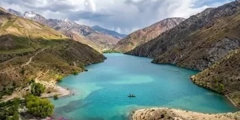 دلیل السفر إلى بحیره گهر فی محافظه لرستان ومسار التنزه إلیها + صور
