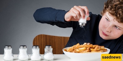 الملح الخفی فی طعام الأطفال: تهدید صامت للقلب والکلى