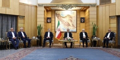 بزشکیان: إیران لا تسعى إلى الحرب، لکنها ستردّ على أی عدوان