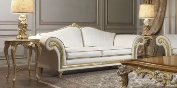 أی سجاده تناسب أریکه بیضاء؟ 6 أفکار ذهبیه لتصمیم داخلی أنیق وعصری