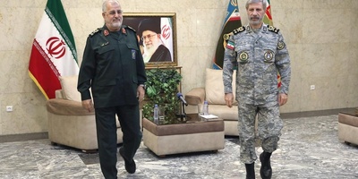 قاده عسکریون إیرانیون یزعم سعوا للجوء فی المستشفیات: الحرس الثوری یرد