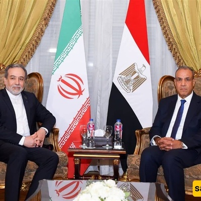 عراقجی یزور القاهره… ماذا وراء لقائه مع وزیر الخارجیه المصری؟