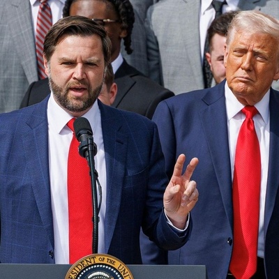 تراجع رئیس أرکان الجیش الأمریکی ونائب ترامب: تحذیر إلى ترامب بشأن هجوم محتمل على إیران