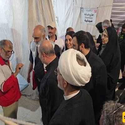 الأمین العام لجمعیه الهلال الأحمر یلتقی القنصل العام لإیران فی کربلاء