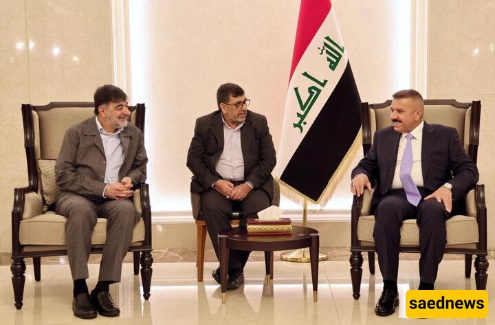 القائد العام للشرطه الإیرانیه یلتقی وزیر الداخلیه العراقی فی بغداد